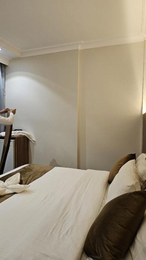 Abeer Al Azizia Hotel image 24